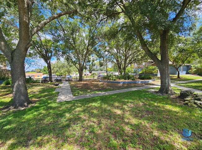 Building Photo - 7610 W Powhatan Ave