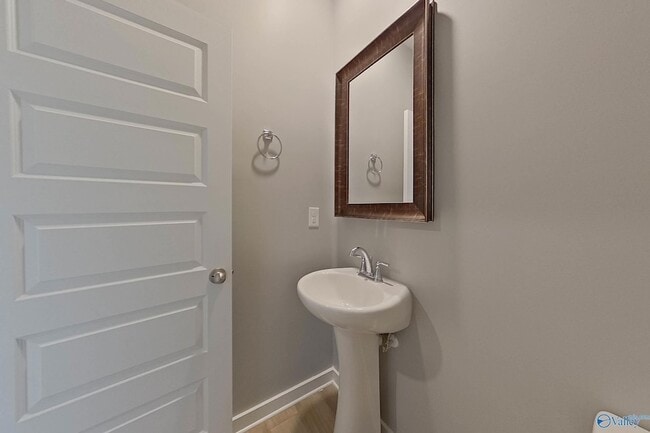 Building Photo - 6107 Stonewater Ct