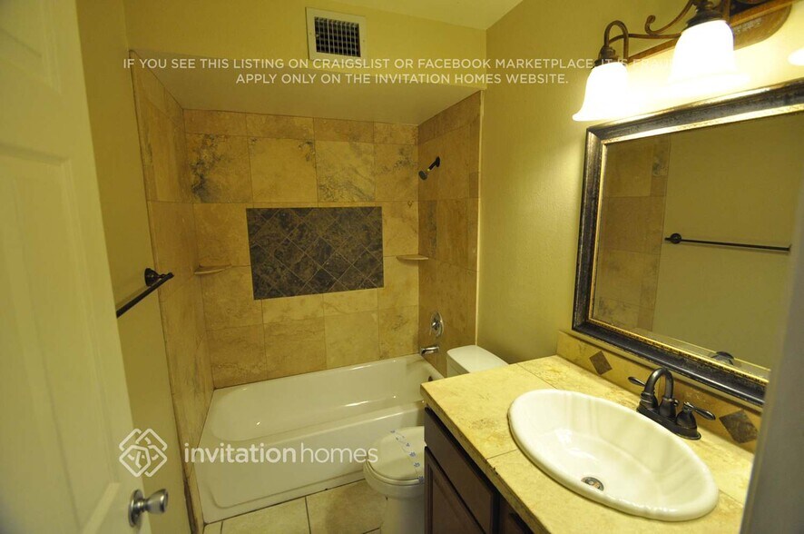 Building Photo - 3722 W Barbara Ave