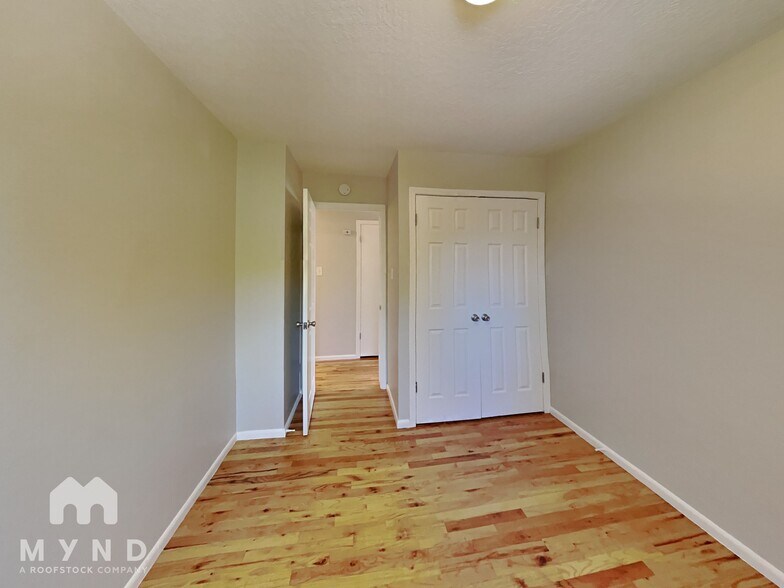Building Photo - 3450 Pierremont Rd