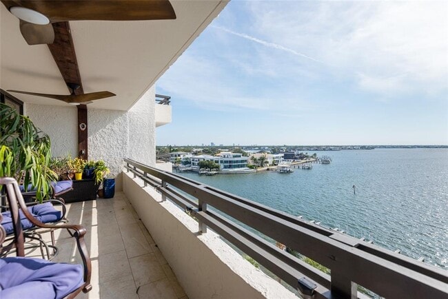 Building Photo - 5700 Mariner St