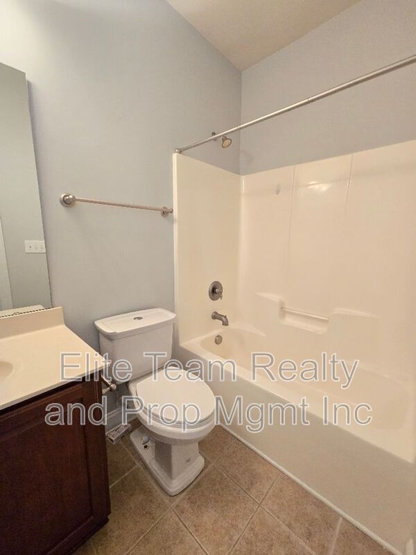 Building Photo - 1188 Stonedown Ln