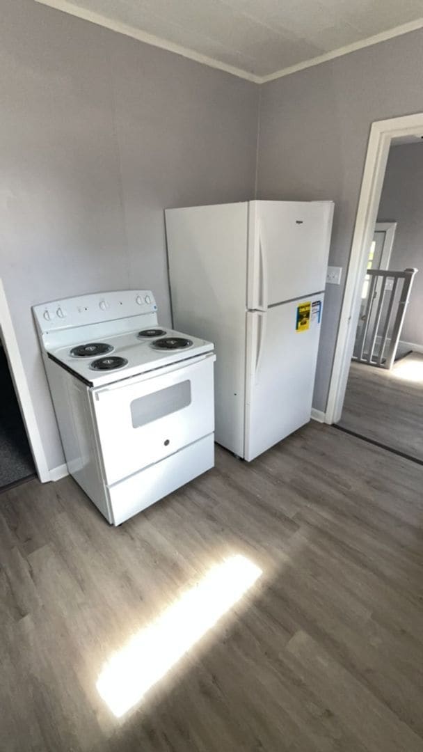 Building Photo - Single Family Home Available!