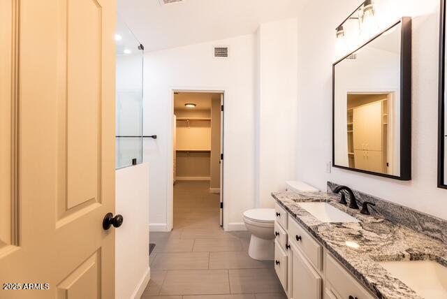 Building Photo - 4421 E Lone Cactus Dr