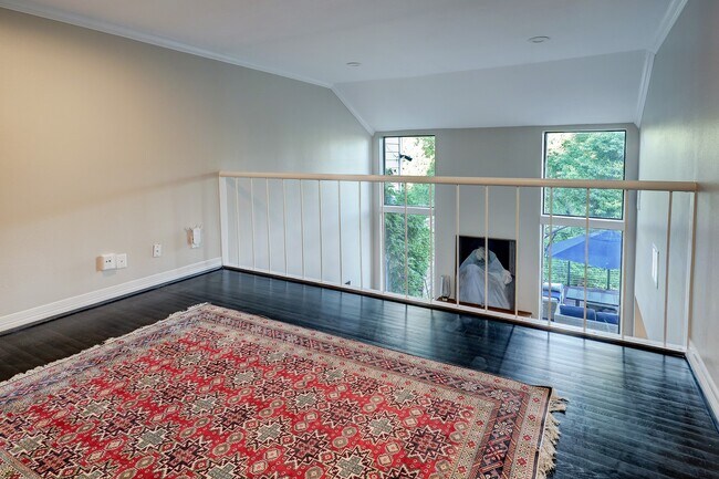 Building Photo - 4732 Post Oak Timber Dr