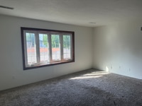 Building Photo - 7970 Mentor Ave