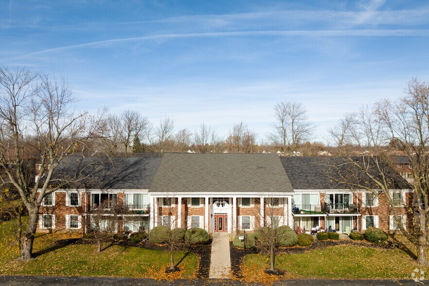 Sturbridge Village 790 Maple Rd Williamsville NY 14221 Apartment Finder