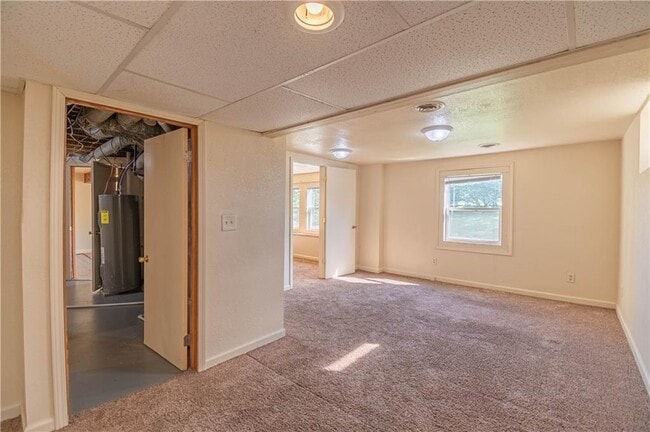 Building Photo - 40 Glenview Dr
