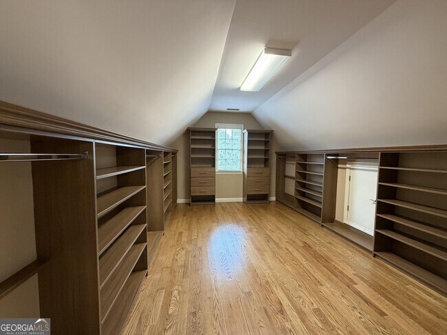 Building Photo - 2862 Piedmont Enclave Ct