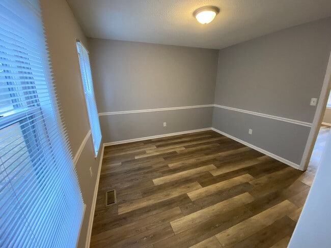 Building Photo - 3 Bedroom 2.5 Bath 2 car garage Fully updated home for rent in Gibsonville with  Granite counter ...