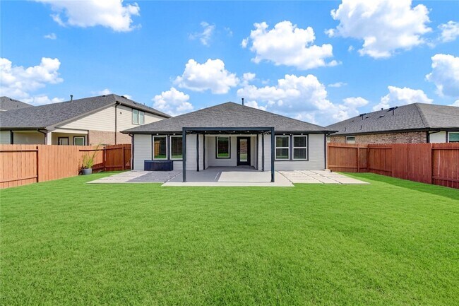 Building Photo - 29910 Ousel Falls Ln