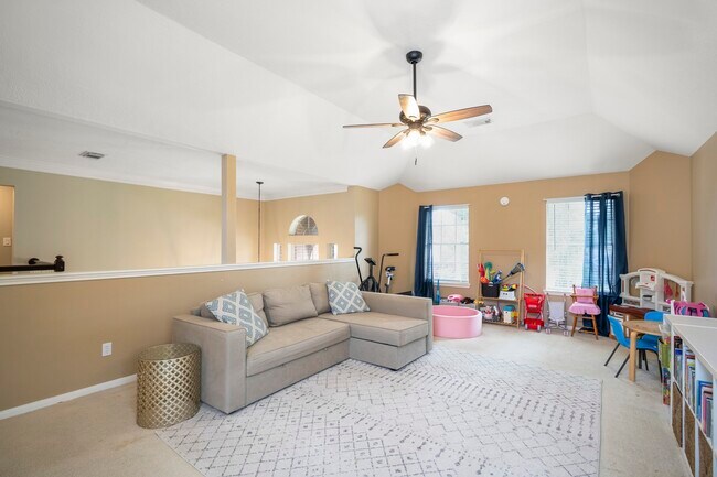 Building Photo - 16315 Hammerwood Ct