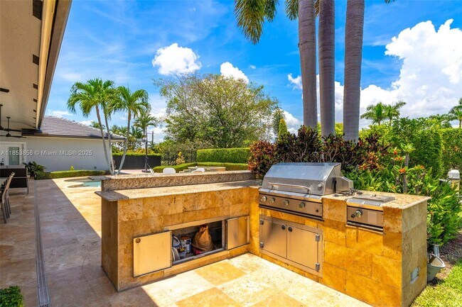 Building Photo - 8317 SW 84th Terrace