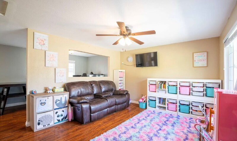 Building Photo - 3204 Butterfield Rd