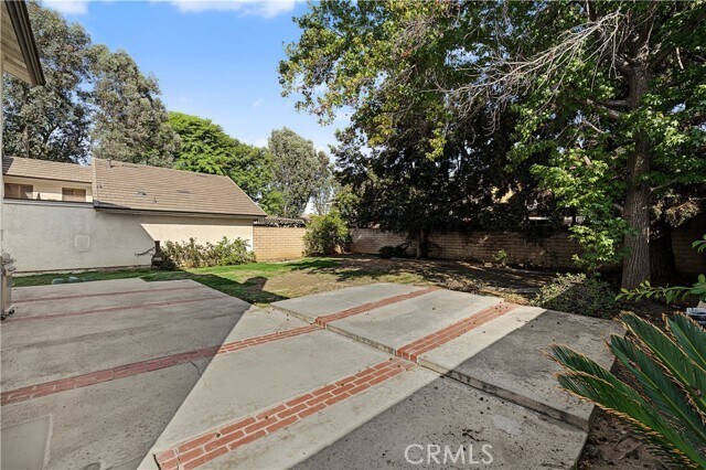 Building Photo - 104 Apple Blossom Cir