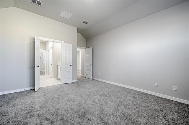 Building Photo - 806 Pne Bch Dr