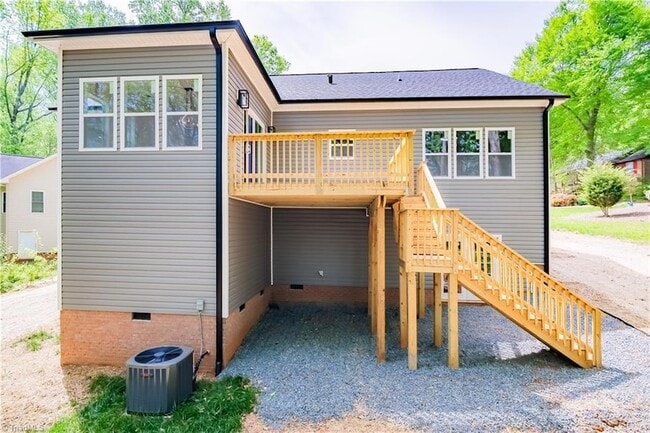 Building Photo - 6 Teaberry Ct