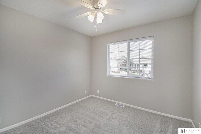 Building Photo - 4219 N 171st Ave