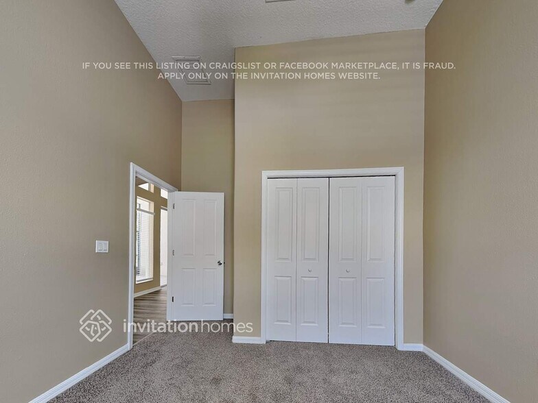 Building Photo - 2040 Wexford Green Dr