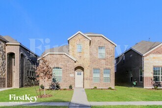 Building Photo - 10045 Elkhorn Dr