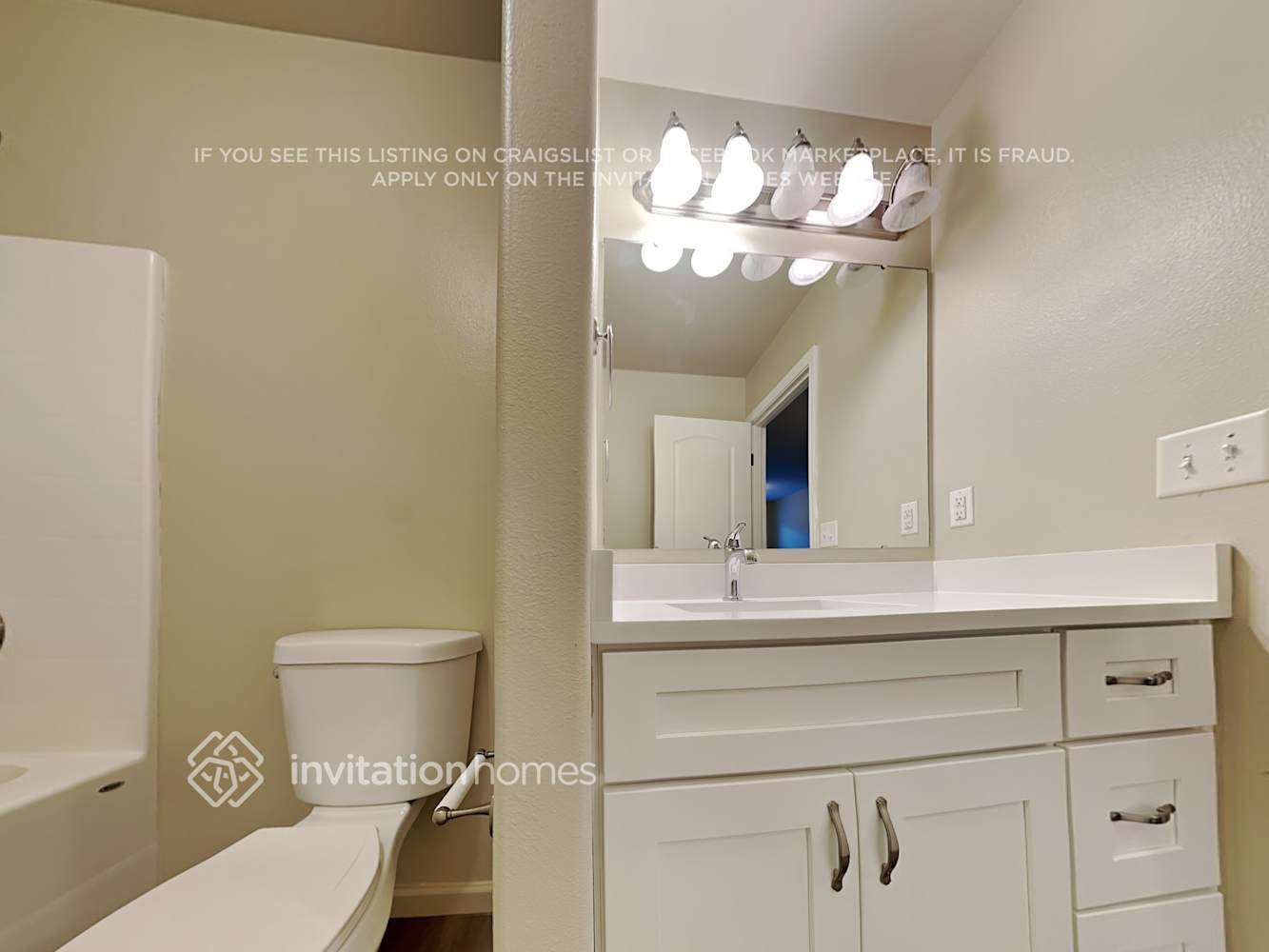 Building Photo - 2531 10th Ct SE