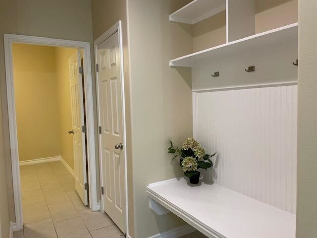 Building Photo - 507 Altozano Dr