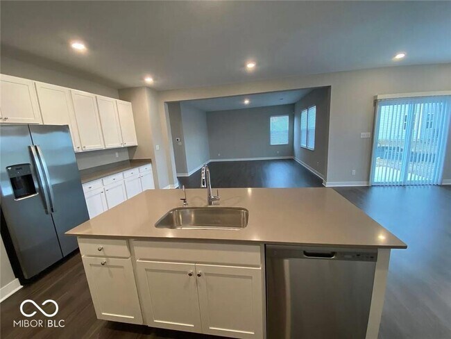 Building Photo - 17131 Seaboard Pl