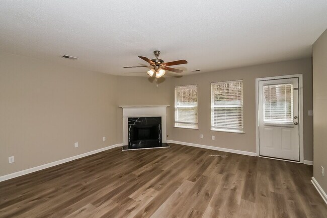 Building Photo - 314 Amhurst Pkwy