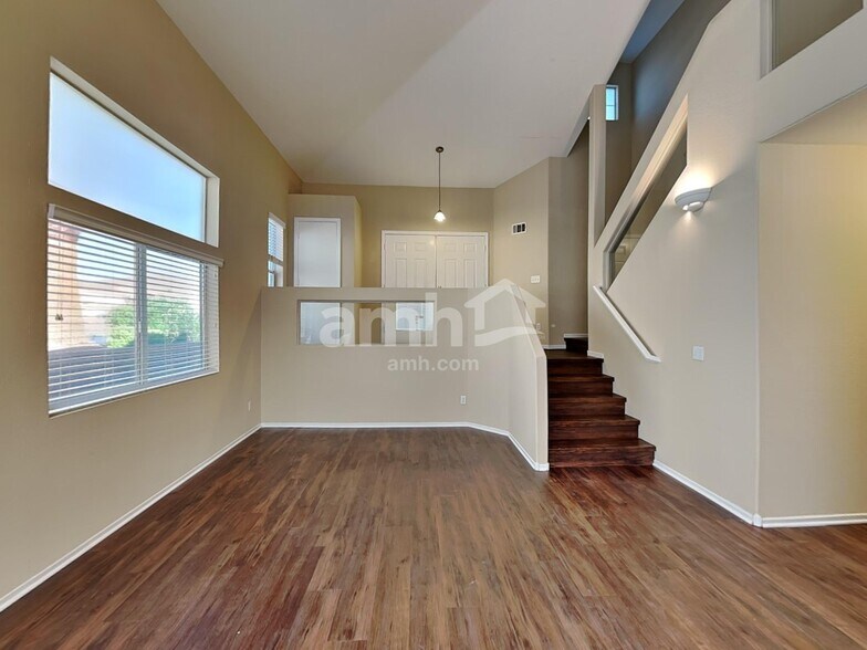 Building Photo - 126 Camino Francisco