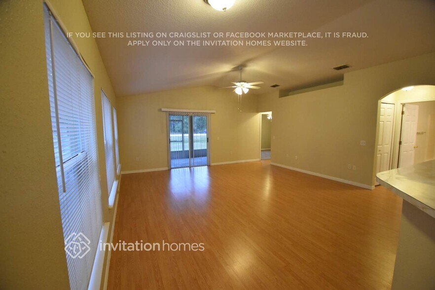 Building Photo - 1014 Heron Ct