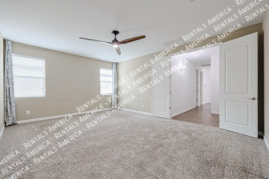 Building Photo - 13607 W Briles Rd