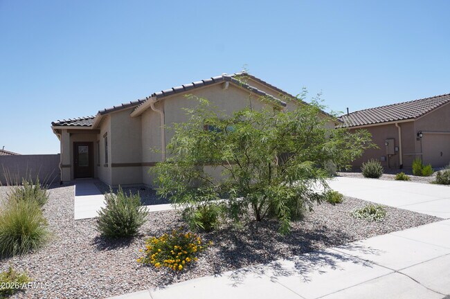 Building Photo - 675 N Crowned Dove Trail