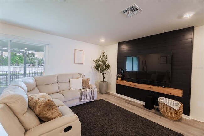 Building Photo - 2884 Idyll Lks Cir