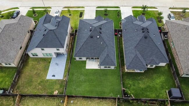Building Photo - 17018 Westmoreland Promenade Pl