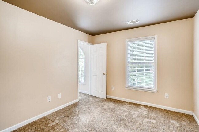 Building Photo - 1455 Stoney Field Pl