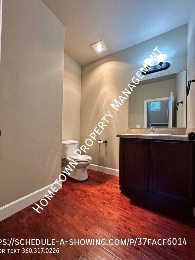 Building Photo - 4325 Oso Berry St NW