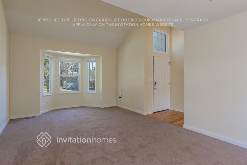 Building Photo - 12438 W 84th Dr