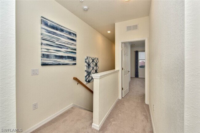 Building Photo - 2612 Blossom Wy