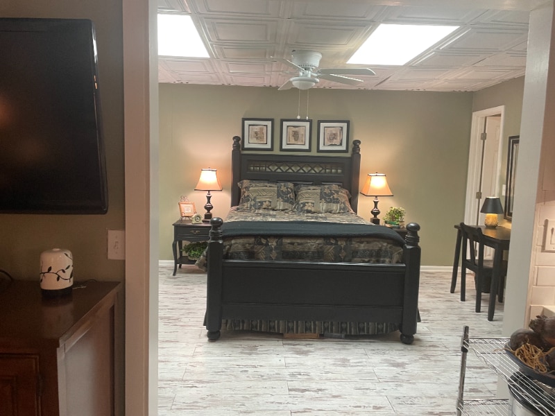 Building Photo - 937 Edgewater Cir