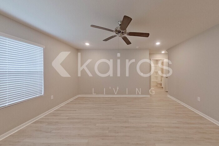 Building Photo - 4690 Malay Cir
