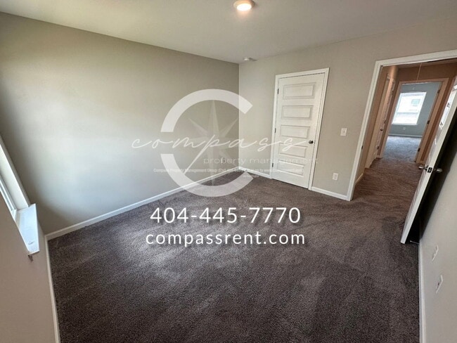 Building Photo - 107 Squarewood Ln NW