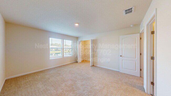 Building Photo - 67 Oarsman Xing Dr