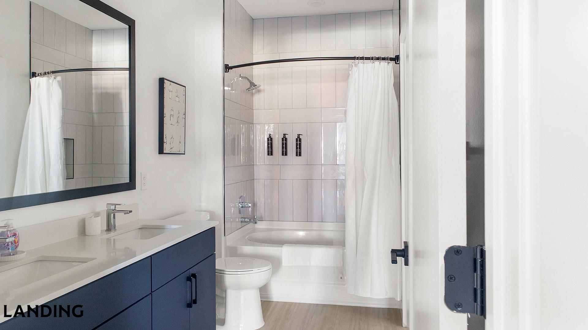 Building Photo - 1007 S Mint St