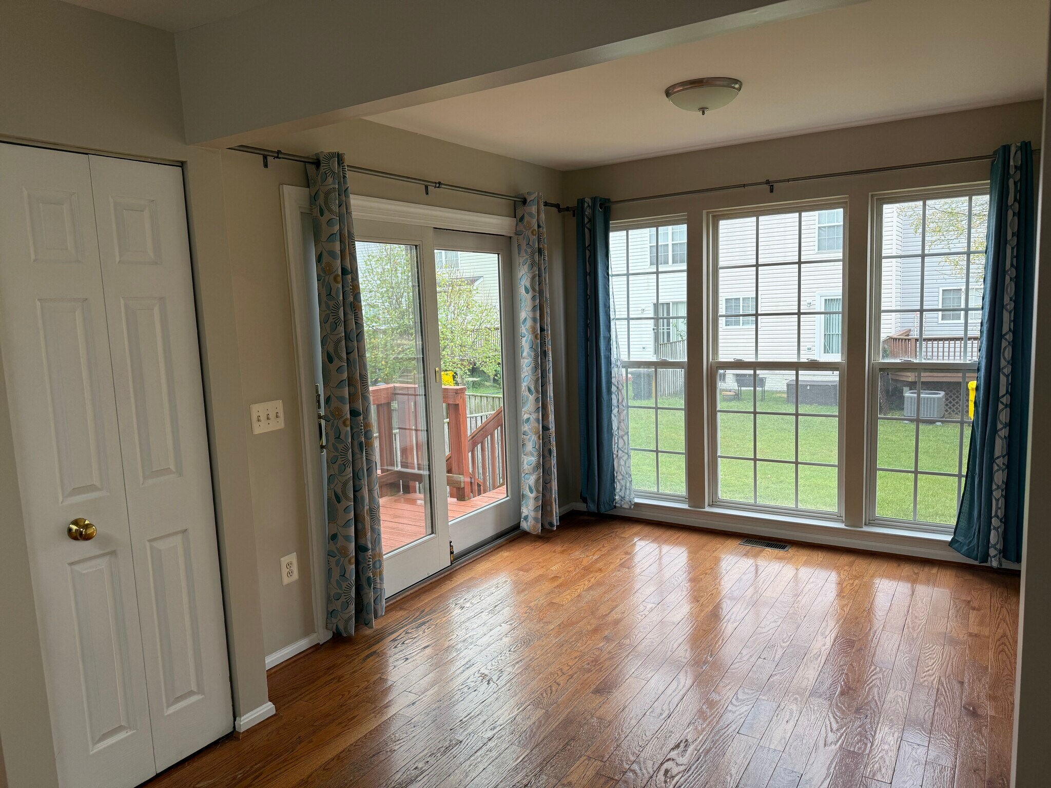 Building Photo - 140 Eastridge Cir