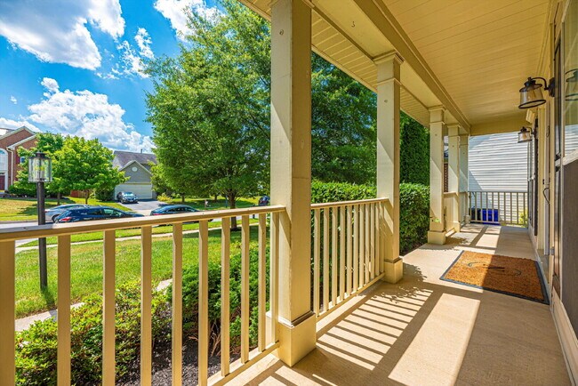 Building Photo - Beautiful 4-Bedroom Colonial in Walkersville