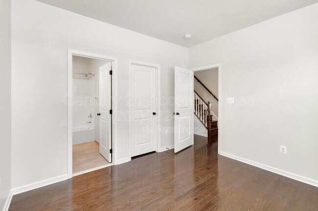 Building Photo - 22447 Norwalk Square