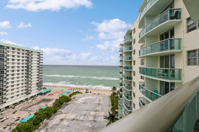 Building Photo - 3801 S Ocean Dr