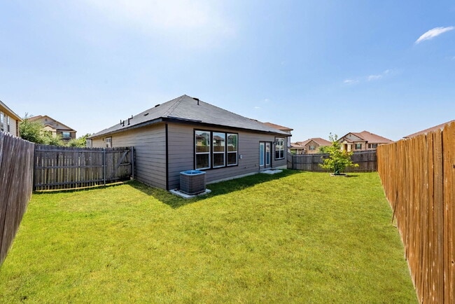 Building Photo - 9411 Copperway