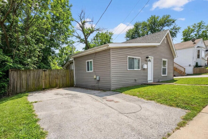 Building Photo - 7778 Folk Ave