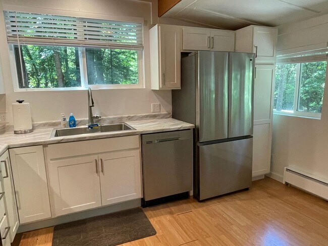 Building Photo - 5445 Cazadero Hwy